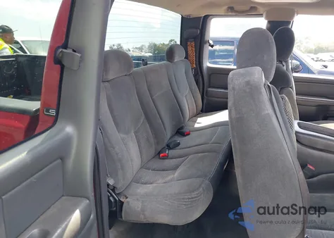 2004 Chevrolet Silverado 1500 Ls из США, поврежденный, VIN 2GCEC19T441405336